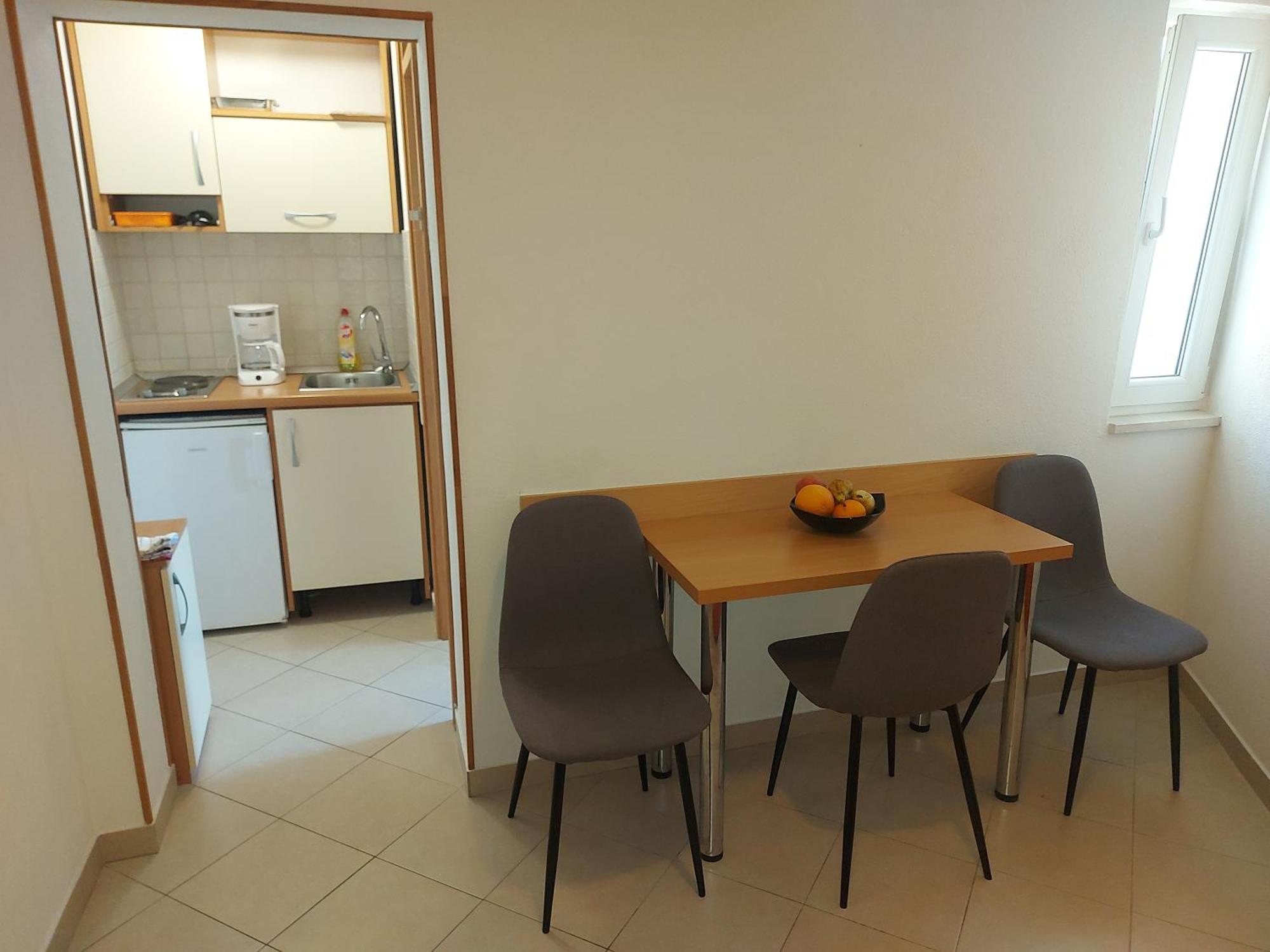 Apartmani Neva Makarska Exterior foto