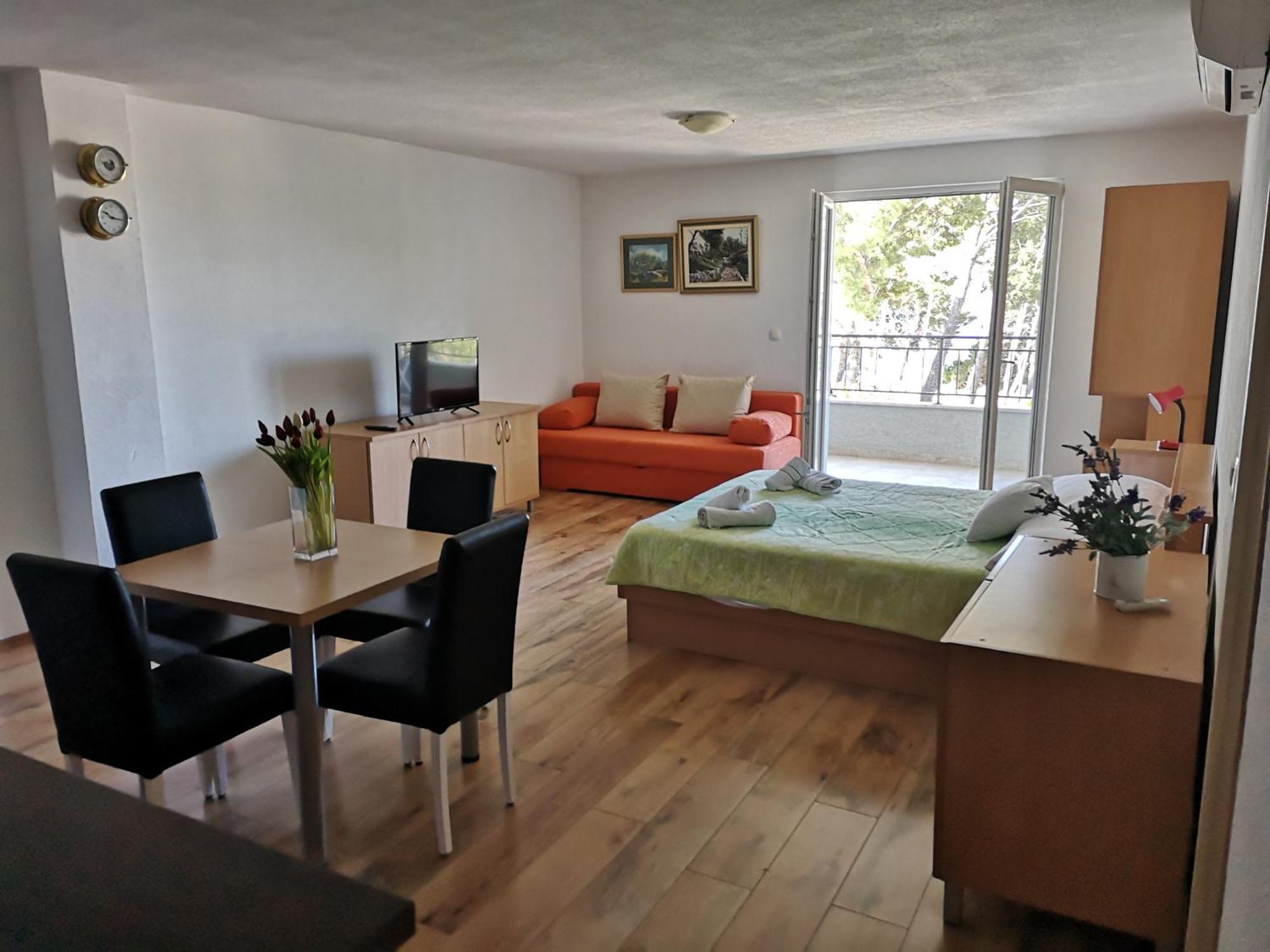 Apartmani Neva Makarska Exterior foto