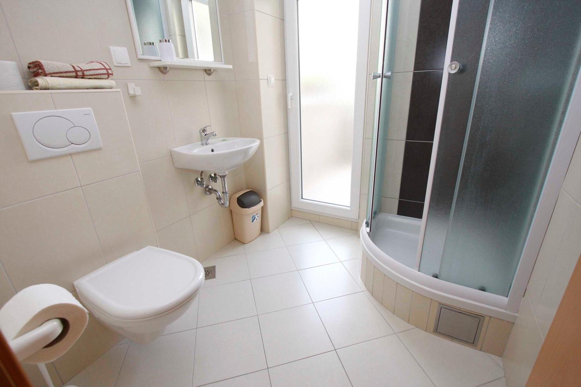 Apartmani Neva Makarska Exterior foto